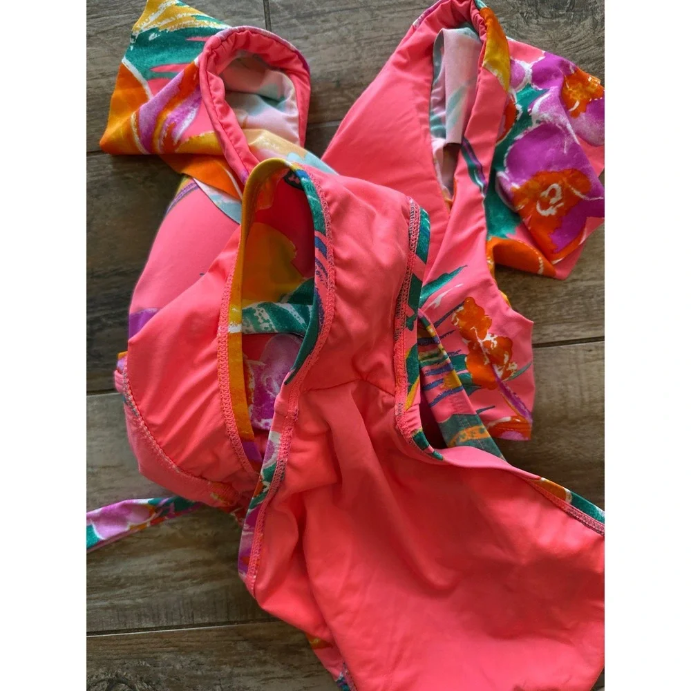 La Blanca Womens Isla del Sol
SIZE 6 - Picture 7 of 8